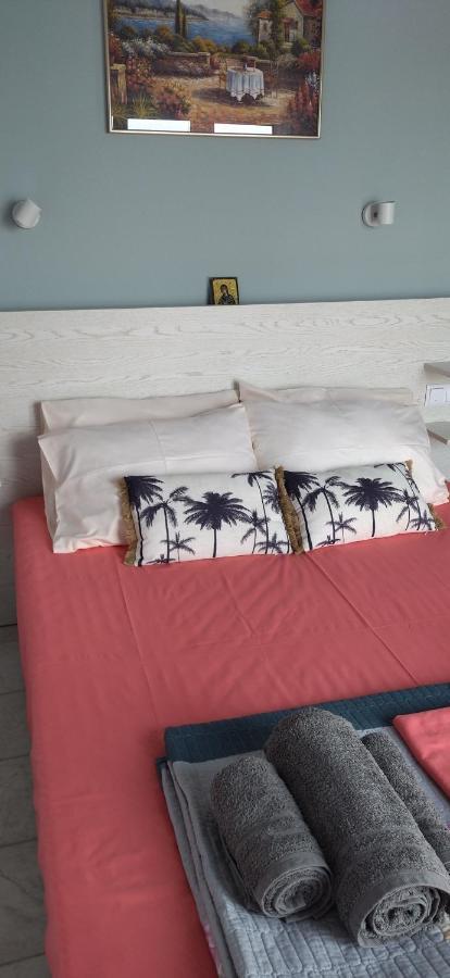 Ilio Socrates Apartment